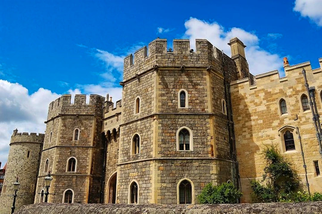 Windsor Castle and Stonehenge Tour